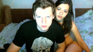 Русский секс юной пары перед веб камерой
