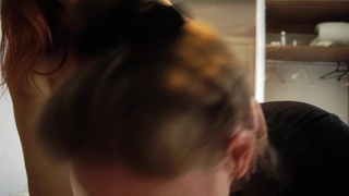 Ну охуеть, женушка нашла любовницу — теперь либо скандал, либо ЖМЖ