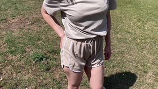 Грудь показала, в позе рачком встала — кастинг не прошла, но и не залетела