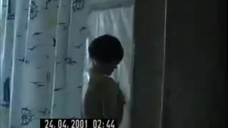 Русский пацан ебёт свою любовницу у себя в квартире